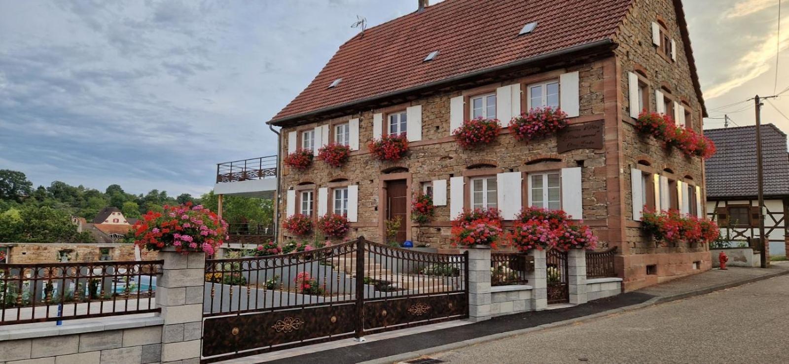 Chambres D'Hotes Chez Linda Stephane Le Passe Compose Preuschdorf Bagian luar foto
